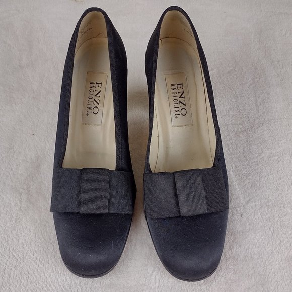Enzo Angiolini Shoes Vintage 9s Enzo Angiolini Black Satin Pumps